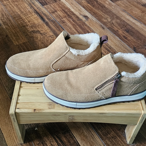 BearPaw Tan Ankle Booties - Picture 2 of 4